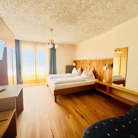 Lake & River Hotel 카레자알라고 외부 사진