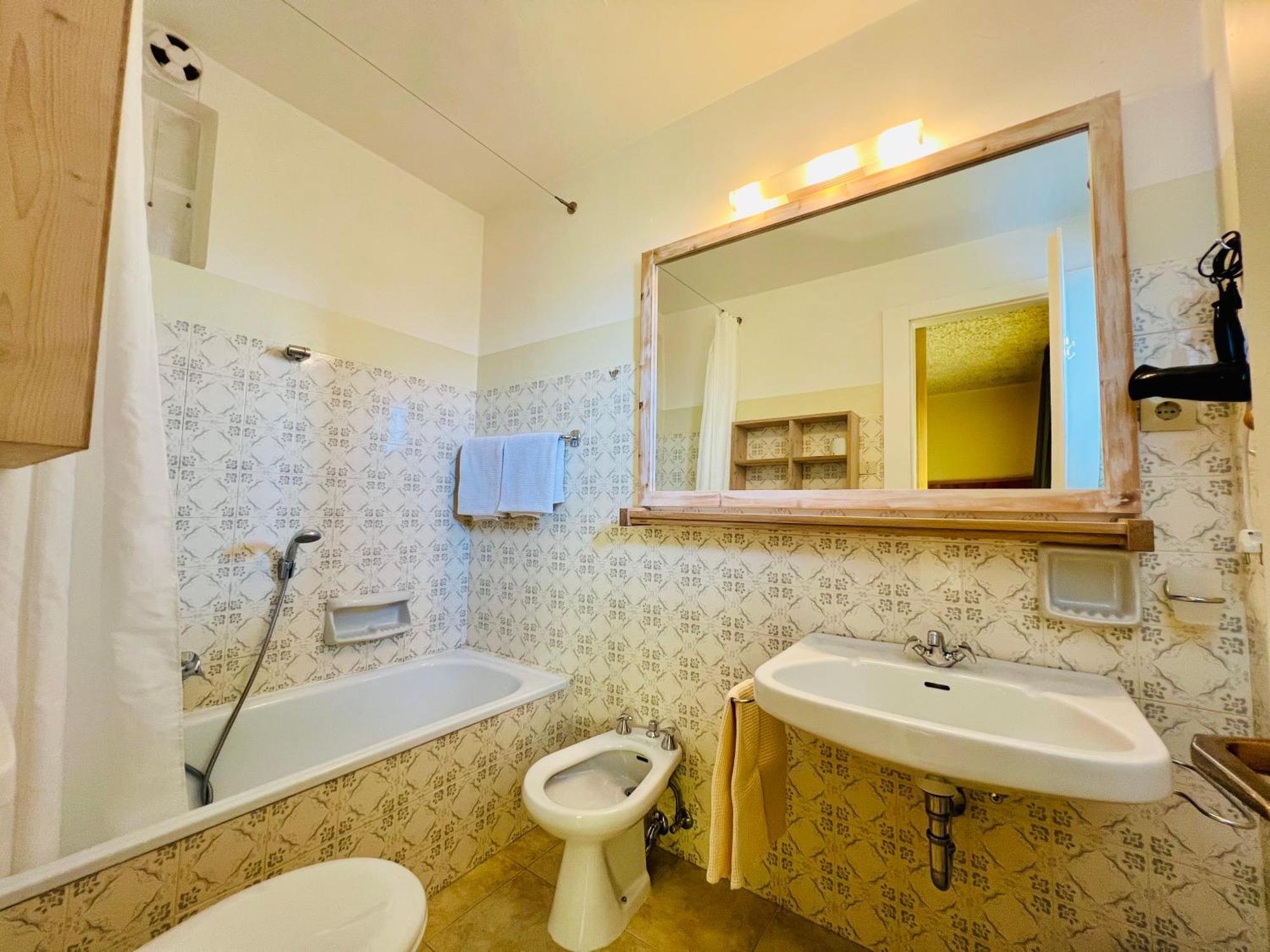 Lake & River Hotel 카레자알라고 외부 사진